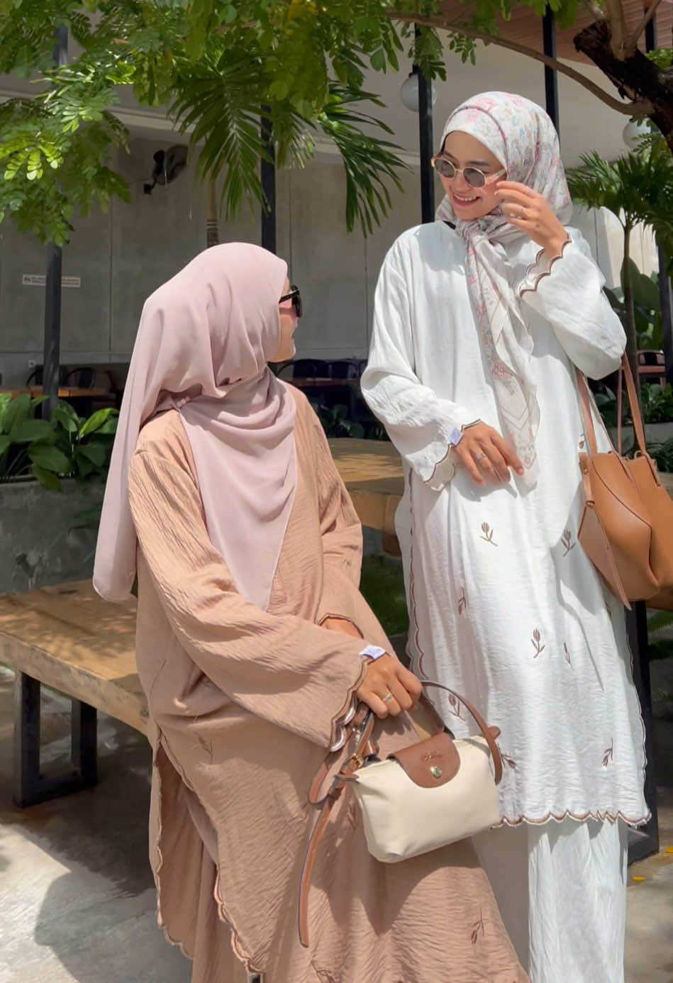 New Abaya Set Malay coming soon! ✨🌙 stay tuned live diarletta. 🫶🏻 #YearEndSale #fyp #fypシ゚viral #hijabudahpastimurah #promoguncang1212 #belilokal #abaya #abayagirls #abayastyle #abayafashion #abayamurah #abayahitam #abayabatwing #oneset #onesetpremium #OOTD #ootdhijab #ootdfashion #ootdhijabstyle #ootdinspo #ootdinspiration #gamismurah #gamisviral #staysyari #lebaran #abayalebaran #lebaran2024 