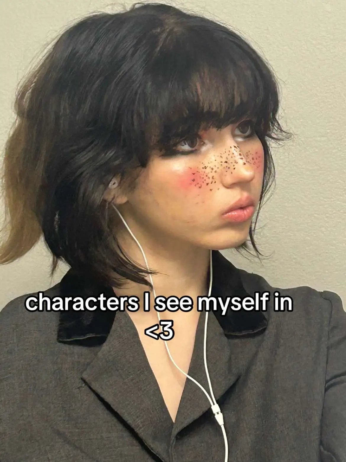 It would be so cool to see everyone’s fav characters and kins with this song:) our favorite characters are so special in my opinion. Maybe I’m just a nerd and love fiction too much lol but I think when someone sees themselves or relates to a character it’s a really really heartwarming thing #alternativemusician #independentartist #fyp #characters #kins #trend #electronicmusic 