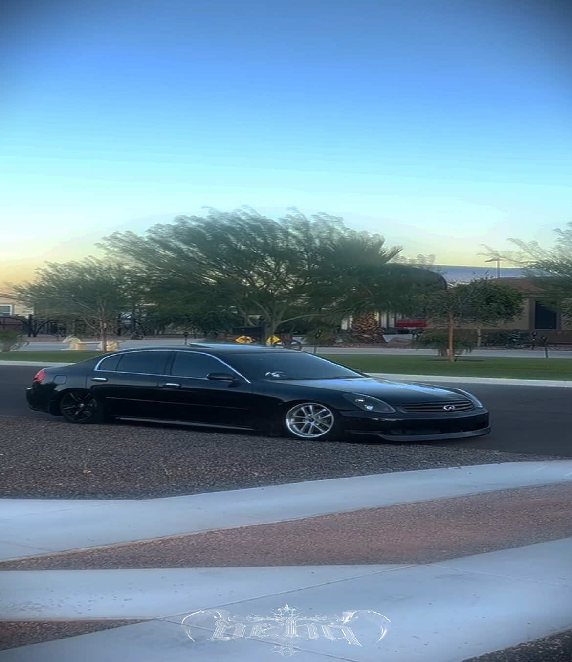 треки в тгк #edit #wintervibe #car #carthings #escape #cartok #cars #face #music 