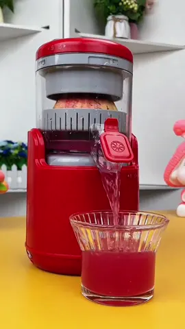 A healthy lifestyle starts with a juicer #juicer #kitchengadgets #tiktoshopmalaysia 