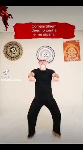 Práticas de Qigong terapêutico walte_alquimia.    Bom dia meus buscadores de alquimia.   Mais de mais uma prática rápida para hoje.    Ficando na postura forte do MABU, respiração pelo nariz e ficando nas pontas dos pés.     Essa prática irá ajudar a fortalecer a energia do Rim.     Fortalecendo também as pernas, coxas e lombares.    Faça essa prática de 01 a 03 minutos diariamente.      #yoga #meditação #taoismo #práticas #yogi #práticas #yogataoista #daoyin #qigong #respiração #alquimia  #alquimiadaalma #posturas #energia #trend  #qigongpractice #qipao #youtube #praticasintegrativas #gratidao #yogini  #trending