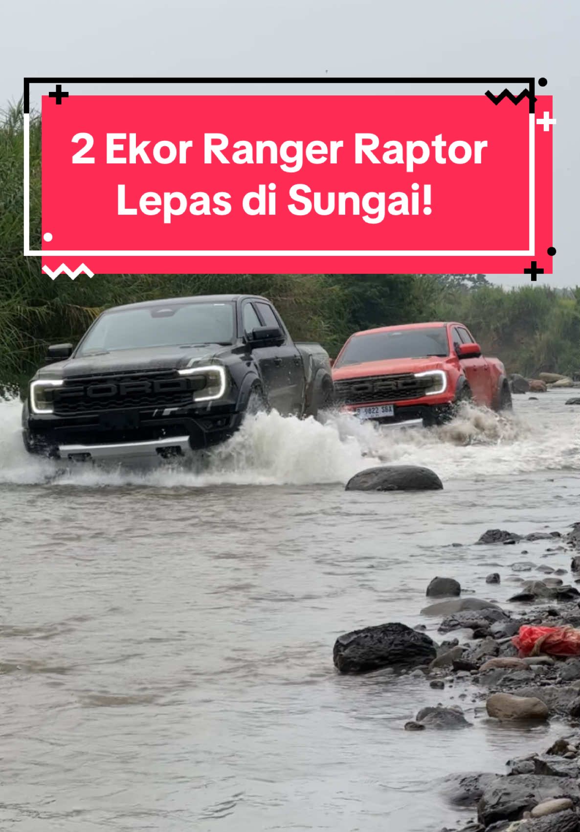 Bagaikan 2 ekor Raptor yang sedang lepas di sungai! Kilas balik saat test drive Ford Ranger Raptor mesin Ecoboost 3.0 dan Ecoblue 2.0 bersama tim Jejelogy 4x4 School. #Otomotif #otomotifindonesia #offroad #offroadindonesia #fordranger #dieselindonesia #turbodiesel #rangerraptor 