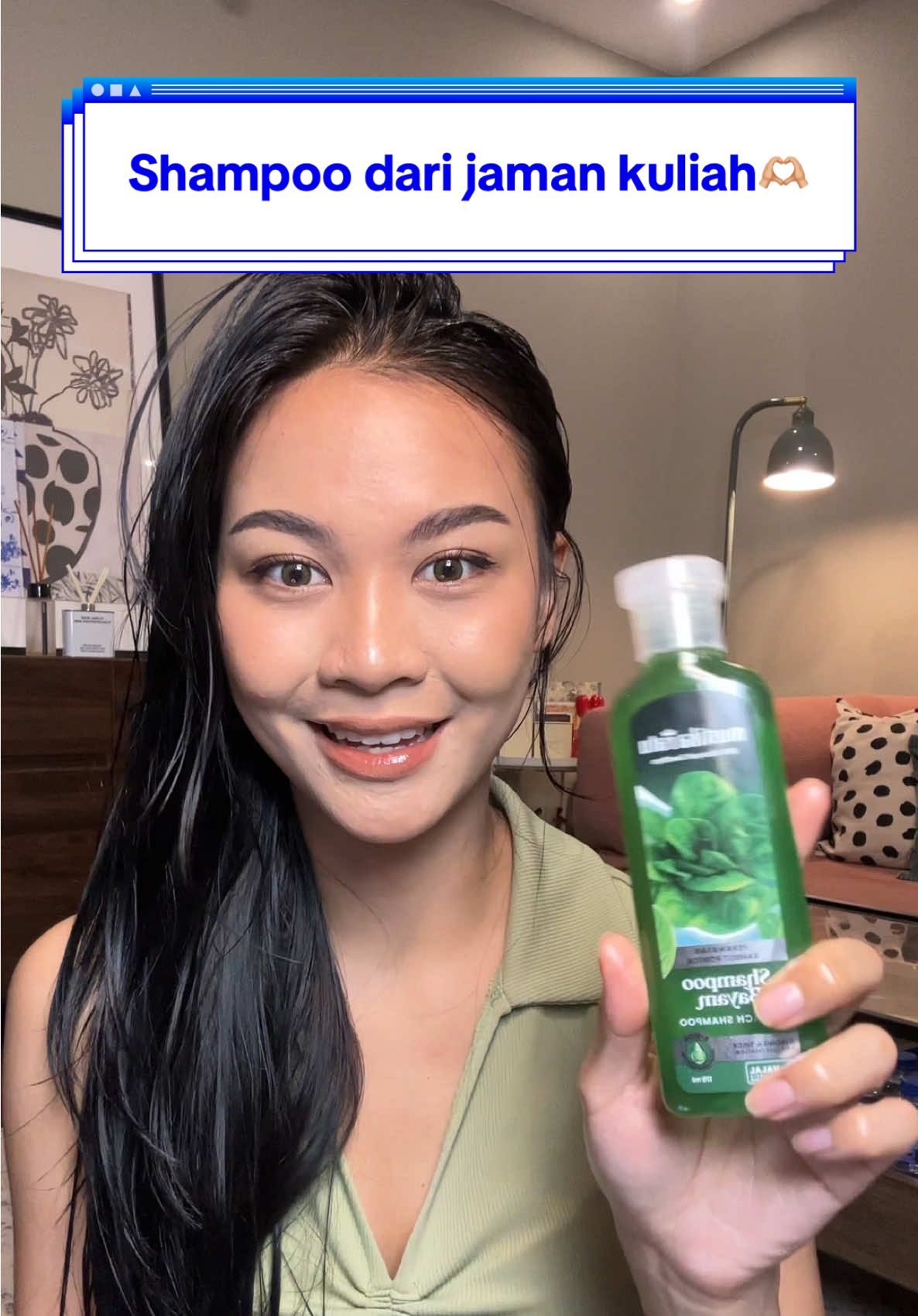 Shampoo jaman kuliah, bener bener ini mulu gapernah berubah, dan skg masi berjaya aja ini shampoo best sih @mustikaratuid_ 🫶🏼  #MustikaRatu #HairCareSeries
