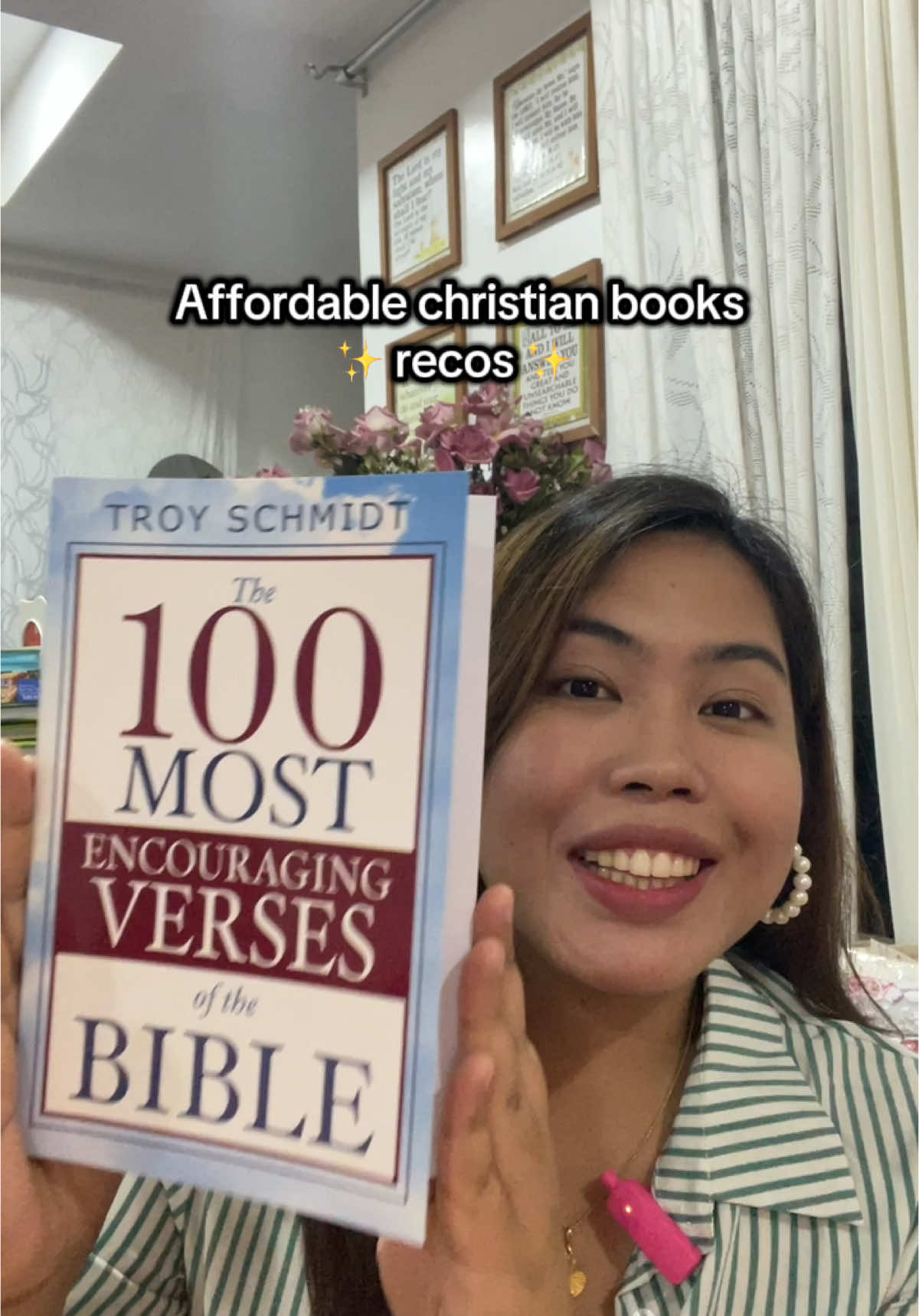 Definitely a must this 2025 ✨💓 #christiantiktok #BookTok #christianbooks #verse #tiktokfinds #recommendations #fyp #foryou 