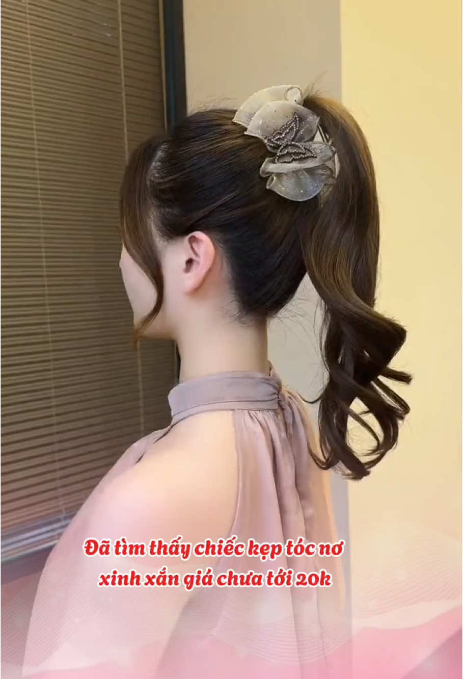 Kẹp tóc nơ xinh xắn giá chưa tới 20 cành #xuhuongtiktok #keptoccangcua #keptocno 