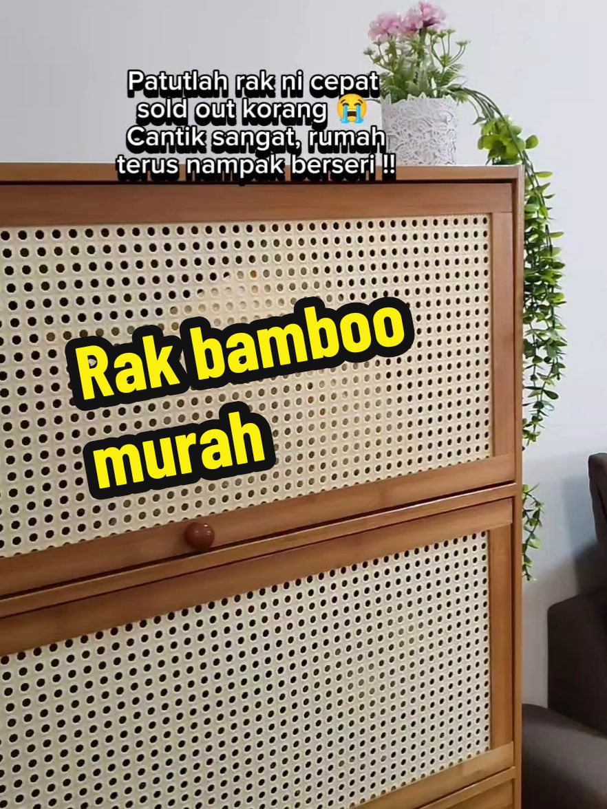 Replying to @sweet.shop88 tq sis sharing feedback. Cantik sangat warna rak ni tau  #rakbuku #rak  #rakaesthetic #rakbamboo #rakserbaguna #rakbukumurah #rakviral #homedecor #aesthetic 