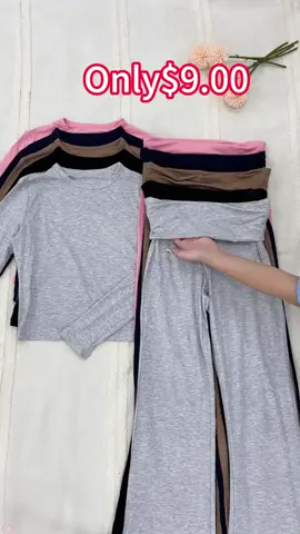 This is a must-have piece for your closet! #sports #sportswear #comfortable #sweatpants #loungewear #two-piecesets #women'sfashion #leggings #comfortable #women'sclothing #women'sclothing#fyp#newyearnewyear#HappyNewYear#tiktokshopcybermonday #tiktokshopblackfriday#blackfriday#tiktokshopholidaysale #tiktokshopendofyearsale