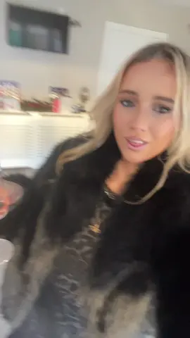 🦓🥂💋
