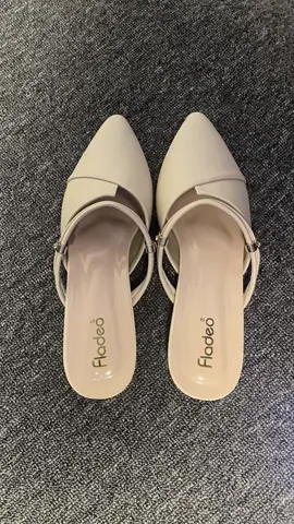 ga bakal nyesel dapet heels sebagus ini, mana lagi turun harga guyss 😜 #sandal #sandalwanita #heels #heelswanita #fladeo #wibgajian #cuantanpabatas 