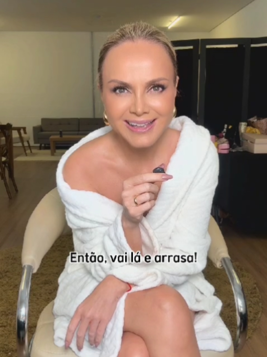 Tenta nao deixar a peteca cair, que o ano tá quase acabando! Bom dia💕 #bomdia #boasenergias #sextou #gratasempre 