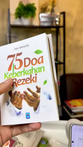 Paket Buku Penarik Rezeki 75 Doa Keberkahan dan Rezeki jg Buku Dzikir Pagi dan Petang #bukupenarikrezeki #bukudoa #bukuislam #bukudzikir