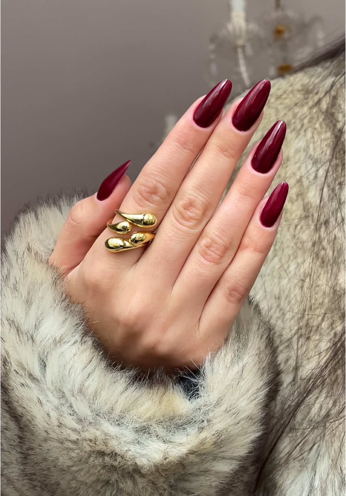 Love this trend 💅🏼 #nailsinspo #christmasnails #newnails #fyp 