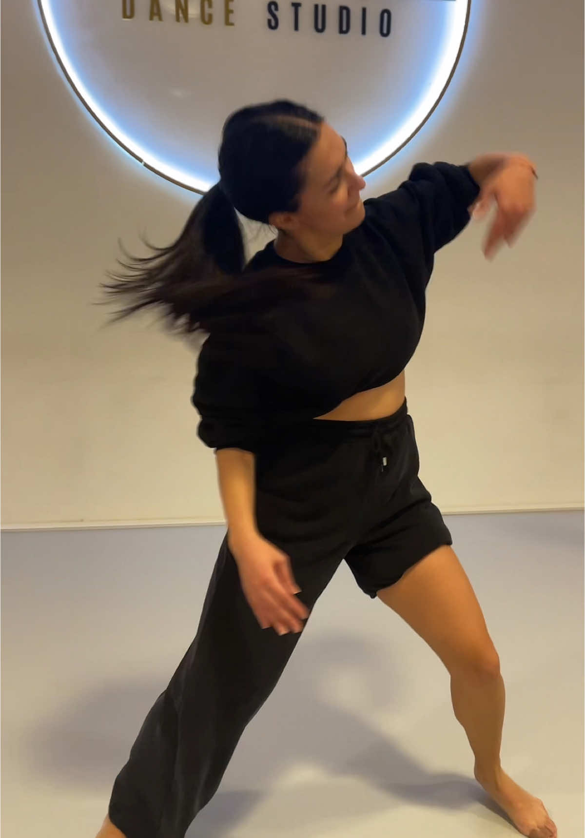 Polar express @Cost n’ Mayor #theplacedancestudiomadrid #dancepolarexpress #christmassong #polarexpress #dance #danza #dans #dancemoms 