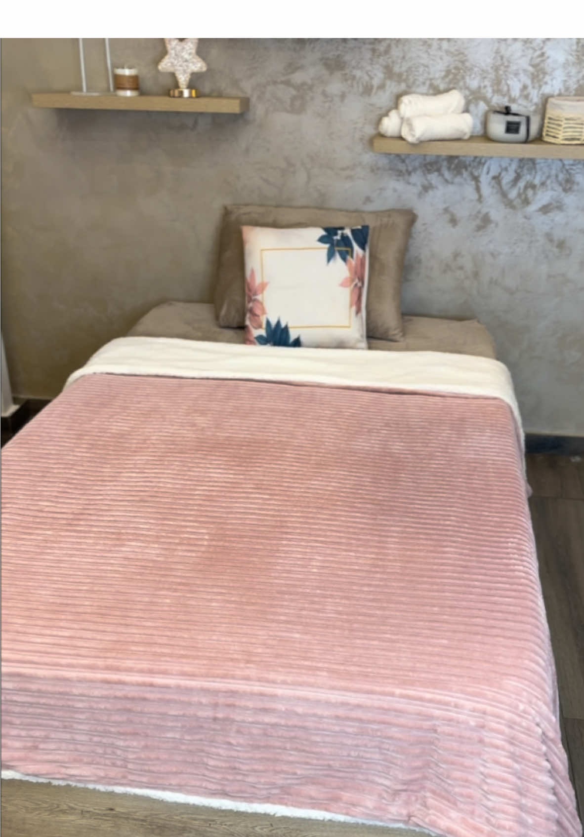 New Stripe Sherpa Blankets! Available in Single & Double/King Sizes 6 Colors: Beige, Greige, Grey, Blue, Pink, & Bordeaux 📞78 806 844 📍Beirut, Al Mazraa, Barbour Souk, Facing Ibad Al Rahman Mosque