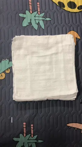 Khăn lau vuông trắng kích thước 25*25cm.dùng để lau tay lau,bát đũa ,tuỳ vào mục đích sử dụng khác nhau mà giá chỉ từ 2k #xh#anhbankhan #khanlau#khanlauvuong#khanlautay#fyp 