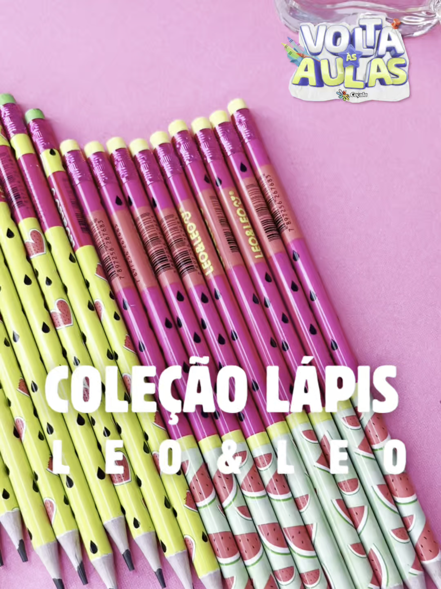 Porque até o lápis faz parte do look! Modelos que são a sua cara para escrever, desenhar e brilhar. 🌟 Confira nossas opções e prepare seu material com personalidade! 🖋️📝 Lápis grafite HB com borracha vem com 72 unidades a partir de R$45,99 #AmoCacula #LojasCacula #VoltaÀsAulas2025 #EstiloNosEstudos #CriatividadeSemLimites