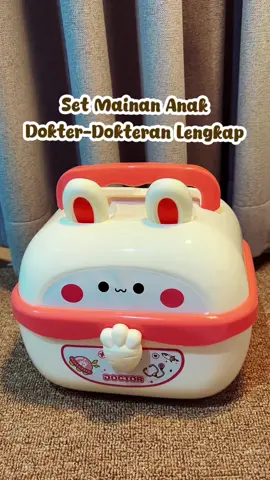 Kalau dikasih mainan dokter-dokteran dari @Giggles and Grins ini sih anak bakalan anteng. Alatnya lengkap & aman buat anak. Anak bisa bermain peran yang menyenangkan. Yuk mom kasih ke si kecil. Cek keranjangku ya 💕   #mainananak #mainanedukasi #mainandokterdokteran #gigglesandgrins #setmainandokter #mainandokter #dokterdokteran 