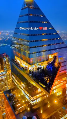 Welcome To Newyork City ❤️🇺🇲📍 #newyork #newyorkcity #newyorker #Us #usa_tiktok #usalovers #chicago #Nyc #nyclife #nycapartment #Tiktok #Foryou #unitedstates #America #Foryoupage #1millionviews 