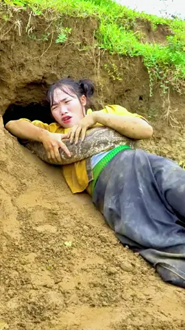 #metaldetector #treasure #treasurehunt #gold #graveraider#findgold #foryou