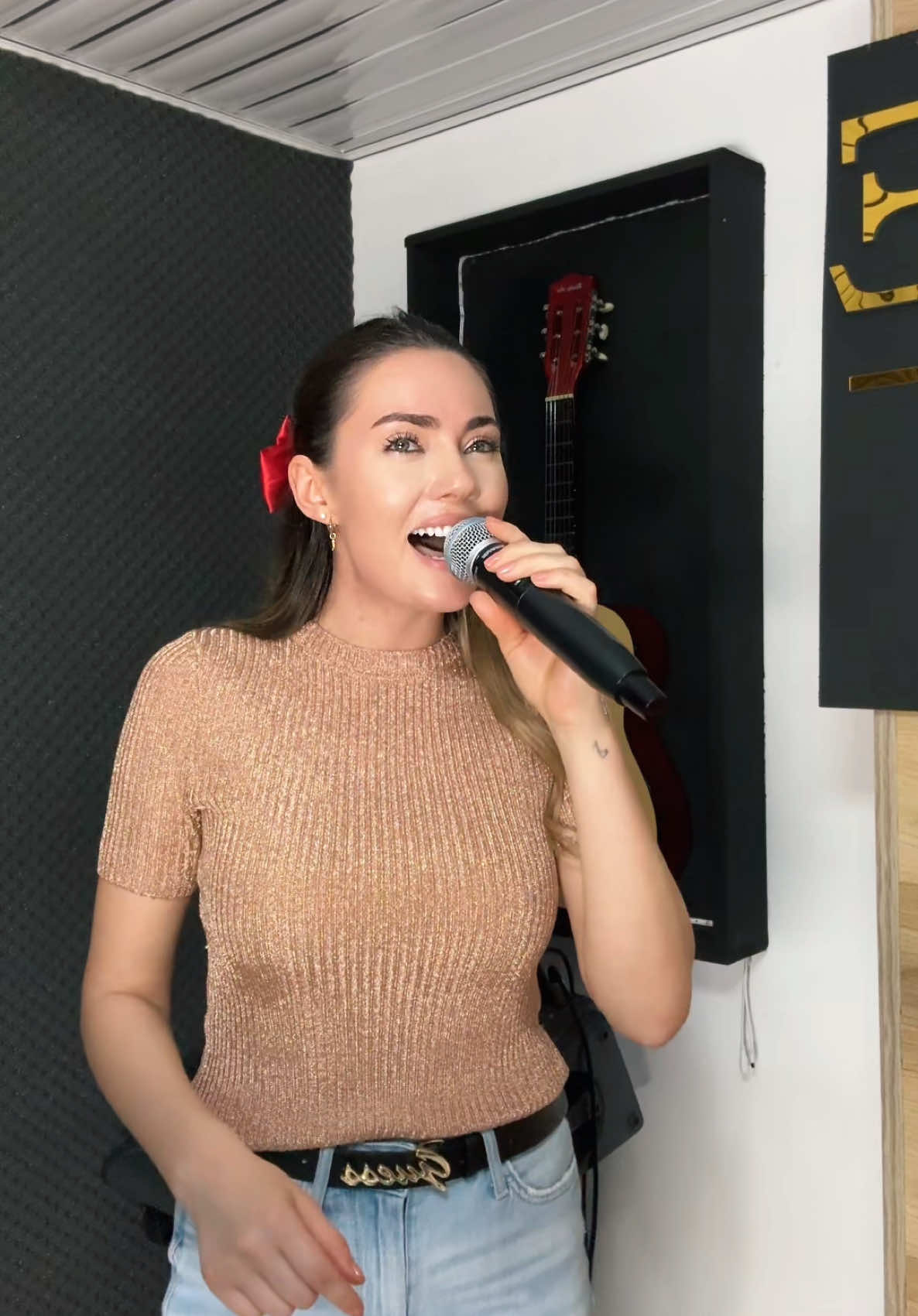 #baiatulsifatamea #fyp #viralvideo #romania #muzica #live #cover #beatriceandoni #2024 