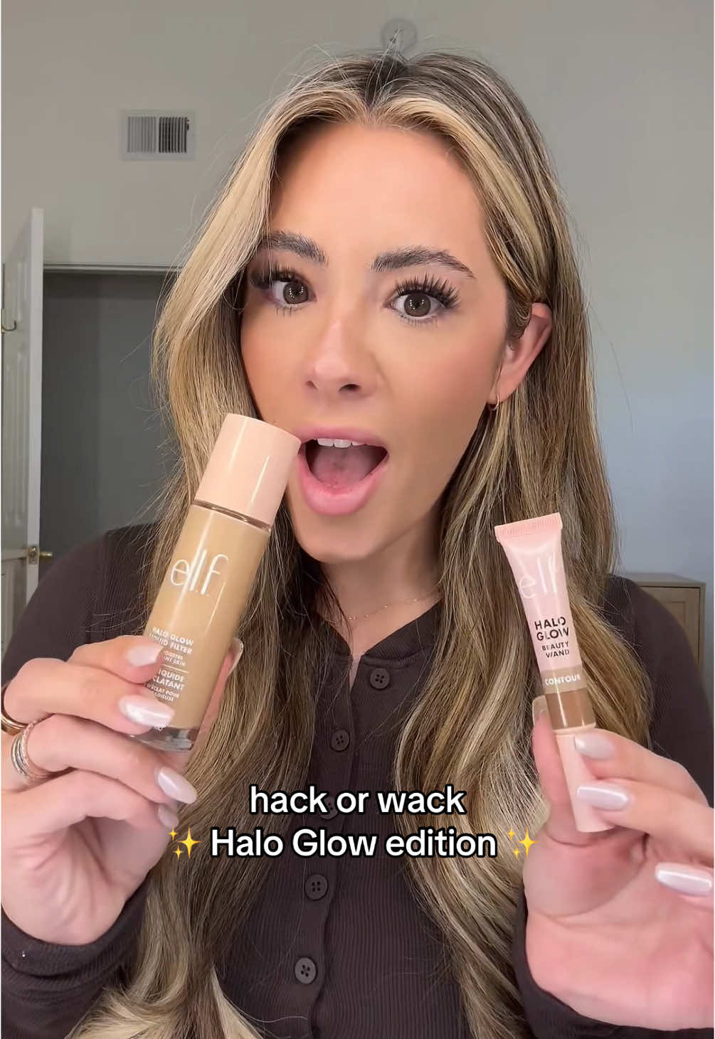 what’s your fav Halo Glow hack? 📝👀 @Kelsey ✨ #elfcosmetics #eyeslipsface #HaloGlowLiquidFilter #HaloGlow #makeuphacks 