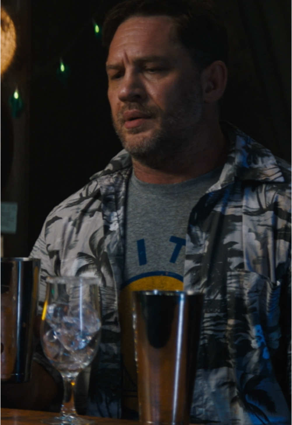 Back on my “I’m done drinking until the #NewYear” bs Continue the holiday spirit(s) with #Venom: The Last Dance.