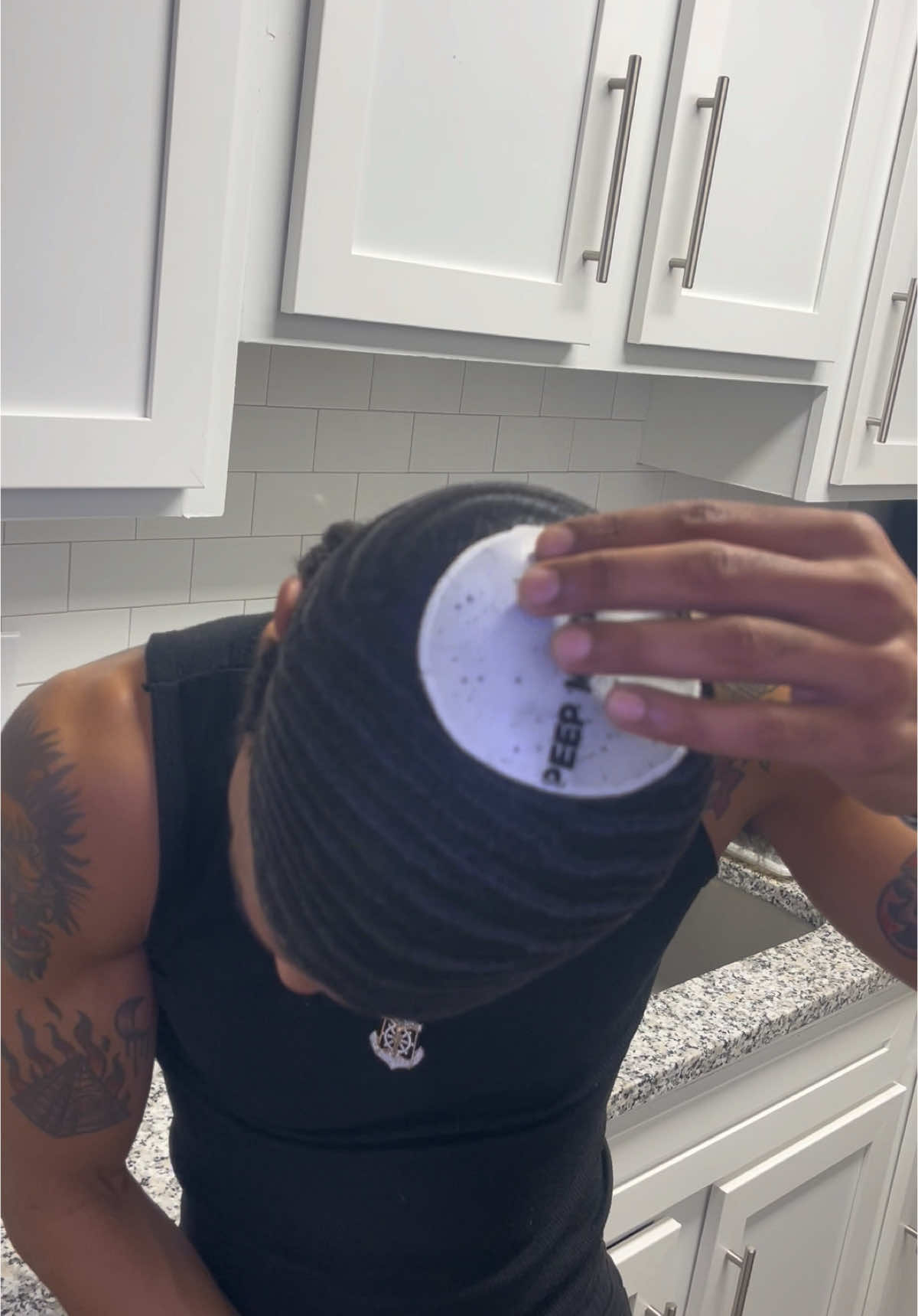 #wavecheck #wavynavy #wavy #washroutine #mensgrooming #waves #fypage #barber #washday #washandstyle #waver #wavyhair #beardgang #8monthwolf 