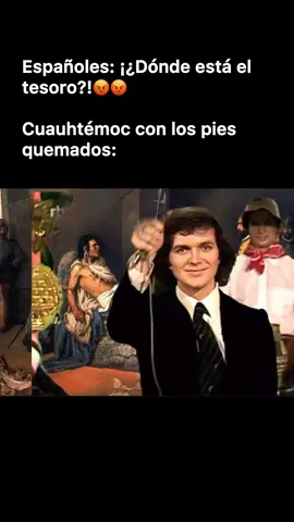 Contexto: Después de ser derrotado en la Noche Triste, Hernán Cortés huyó de Tenochtitlán para reorganizar un nuevo ejército e intentar otro ataque a la capital del imperio mexica. Cuando llegó, se dio cuenta que “el tesoro de Moctezuma” (un botín tributario acumulado por los mexicas que el explorador vio cuando Moctezuma le dio hospedaje) había desaparecido, así que torturó al nuevo tlatoani, Cuauhtémoc, para que le revelara dónde había escondido el tesoro. Pero nunca pudieron encontrarlo. El estoicismo de Cuauhtémoc se volvió leyenda entre los mexicanos, así como el tesoro de Moctezuma. #historiademexico #conquista #cuauhtemoc #tenochtitlan #mexicas #historia #mexico #meme #humor #nose #sep #leyenda 