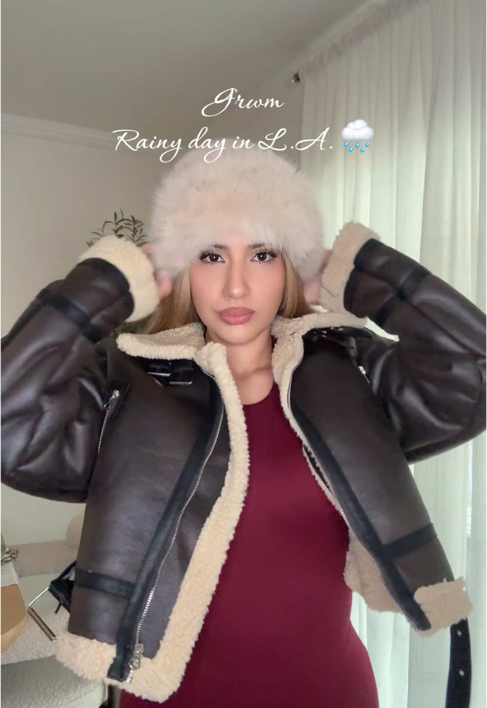 I love this gloomy weather ♥️ #winterfashion 