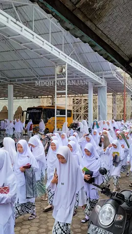 ma'had lil Banat 😊🥰 #nahdlatulwathan #mdqh_nw_anjani #santri #mdqhnwanjani #santripondok 