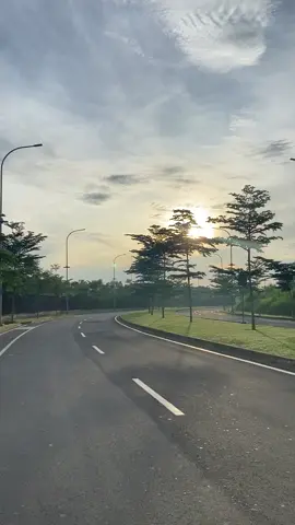 Tenang, tapi sepi . #vibespagi #videoestetik #beranda #foryou #storywhatsapp 