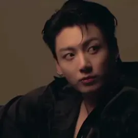 wajah serius nya sangat tampan 😍😍😍 #jeonjungkook #jungkook #bts #fyp #fypシ 