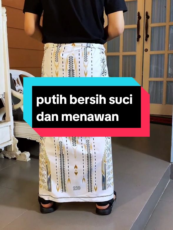 sarung ini 90ribuan dapat 3pcs 👍👍👍 cek aja kranjang kuning sekarang!! #sarungbhs #sarungsongket #sarung #sarungbatik #otwramadhancheck 