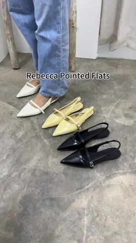 Rebecca Pointed Flats in Cream White / Black / Yellow #flats #casualflats #kasutmurah #womenshoes #kasutviral #kasutberkualiti #kasutcasual #kasutperempuan #balletflats #pointedflats 