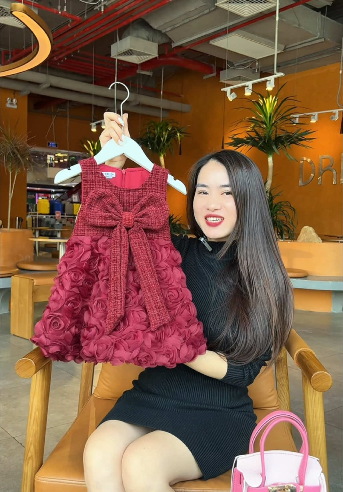 Vây đỏ là thấy tết không sai  #thoitrangtreem #lazikidss #vayxinh #tet2024 