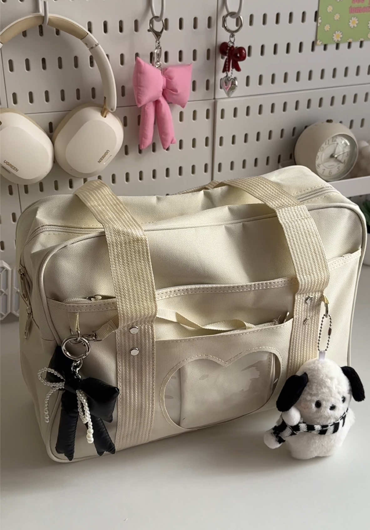 this cutesy ita bag 🫶🏻 #bag #shoulderbag #shoulderbagforwomen #bagrecommendation #fyp #viral #schoolbag #bags 