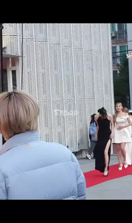 BADA WITH DRESS OMG                                  #badalee #bada #choreographer #teambebe # badaleeswf2 #badaleeedit #Viral #pov #relatable #bebe #1millon #redcarpet 