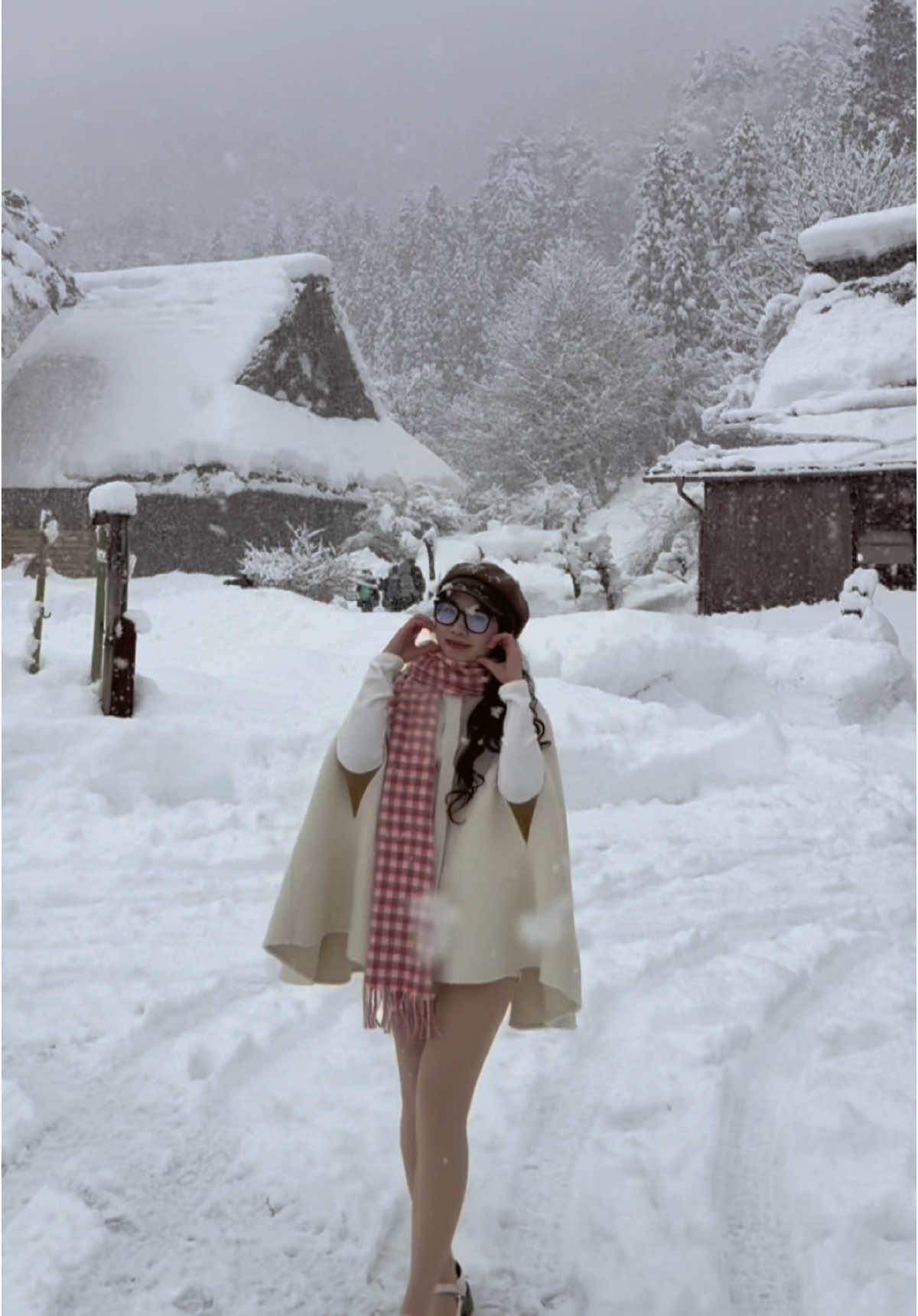 Mùa đông cũng ko lạnh bằng lòng anh😌😌# làng cổ#shirakawago #gifu 