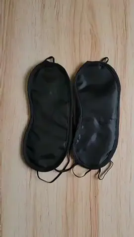 Bịt Mắt Ngủ Trưa Văn Phòng Giảm Mỏi Mắt Màu Đen Có Dây Đeo Co Giãn #giadungthongminh #dodungthongminh #nhacuameobeo #dogiadung 