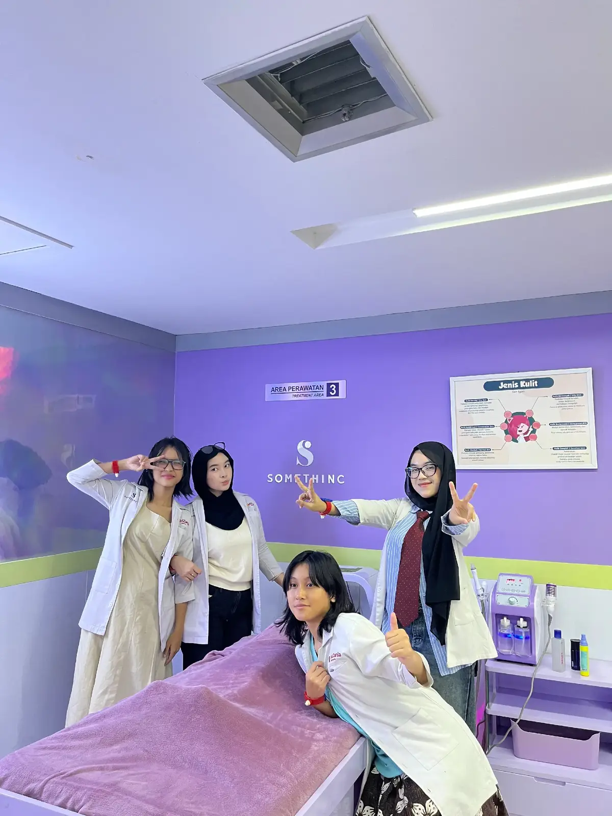 Sebel postan sebelumnya ternyata ga kepencet sound kidzanianya. So here i am #kidzaniajakarta 
