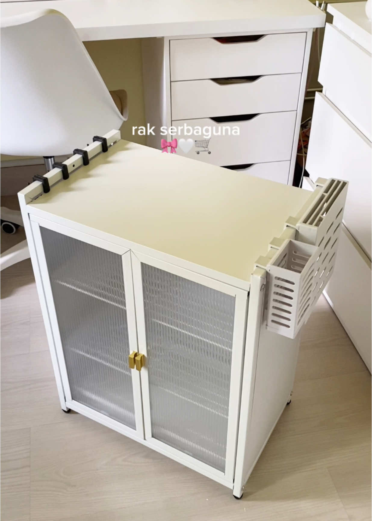 rak piring serbaguna 💗✨ bisa muattt banyak, cocok buat anak kosan🫶🏻 #rak #rakpiring #rakbesi #rakserbaguna #rekomendasirakpiring #bedroom #roomdecor #RoomTour #fyp 