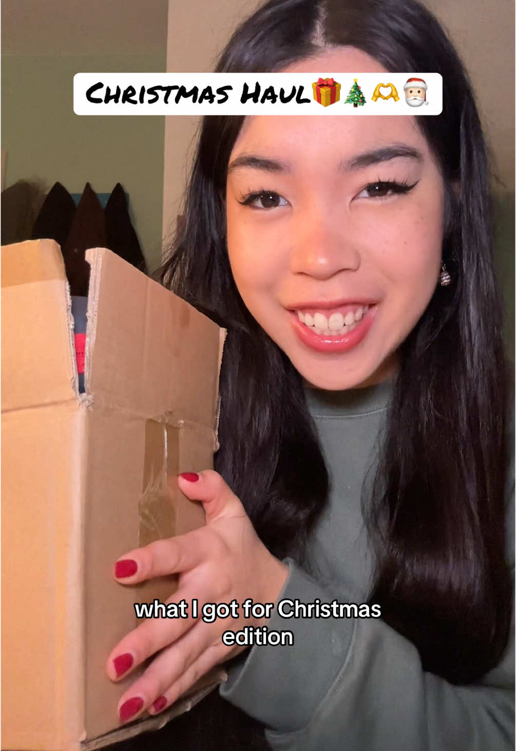 My family aren’t rich what I got for Christmas!🎁🎄🎅🏻✨ so grateful for everything I got THANK U FAMILY❤️🥹  #christmashaul #christmas #christmastiktok #averagechristmas #christmashaul2024 #presents #angelinacertified 