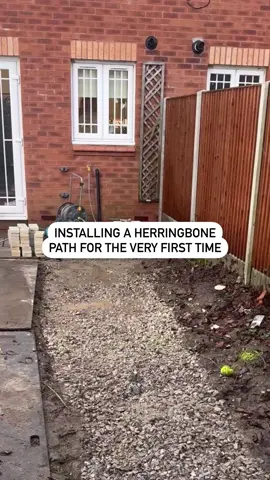 Installing a herringbone path made out of natural stone  REMEMBER IF YOU WANT YOUR GARDEN DONE NEXT YEAR FOR FREE YOU NEED TO SEND THIS TO AS MANY MATES AS POSSIBLE LIKE IT. And drop us a message. #landscaping #herringbone #stone #garden #gardenpath 