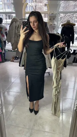Цена 75лв 🖤 #fashio #fyp #trendingvideo #shine #dres #blackdress #foryoupage❤️❤️ 