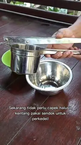 Alat Press Kentang #presskentang #peraskentang #masakkentang #kentang #perkedel #masakan #kuliner #alatdapur #dapur #fyp #foryou #viral 