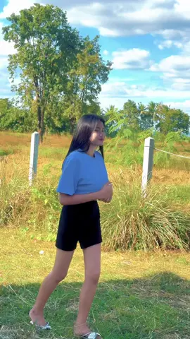 ป้าดผู้สาวมางามคัก #หนามบอลสตูดิโอ  #nuyหนามบอล 