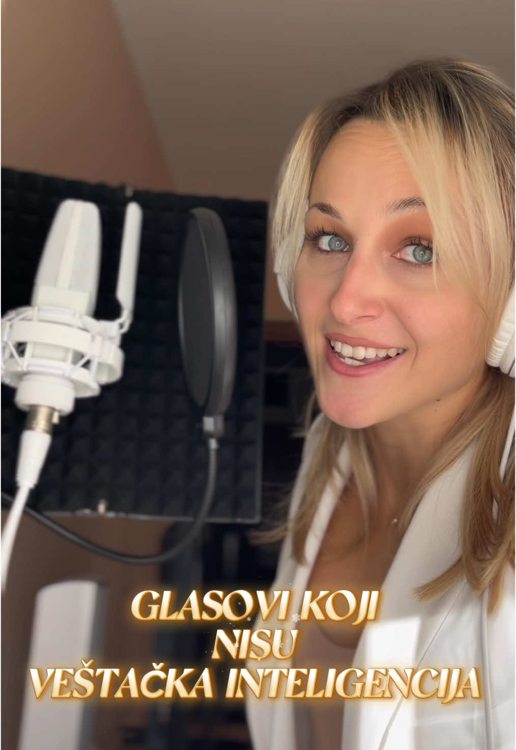 Nije AI 🎙️ #voiceover #voiceactress #comedia #announcement 