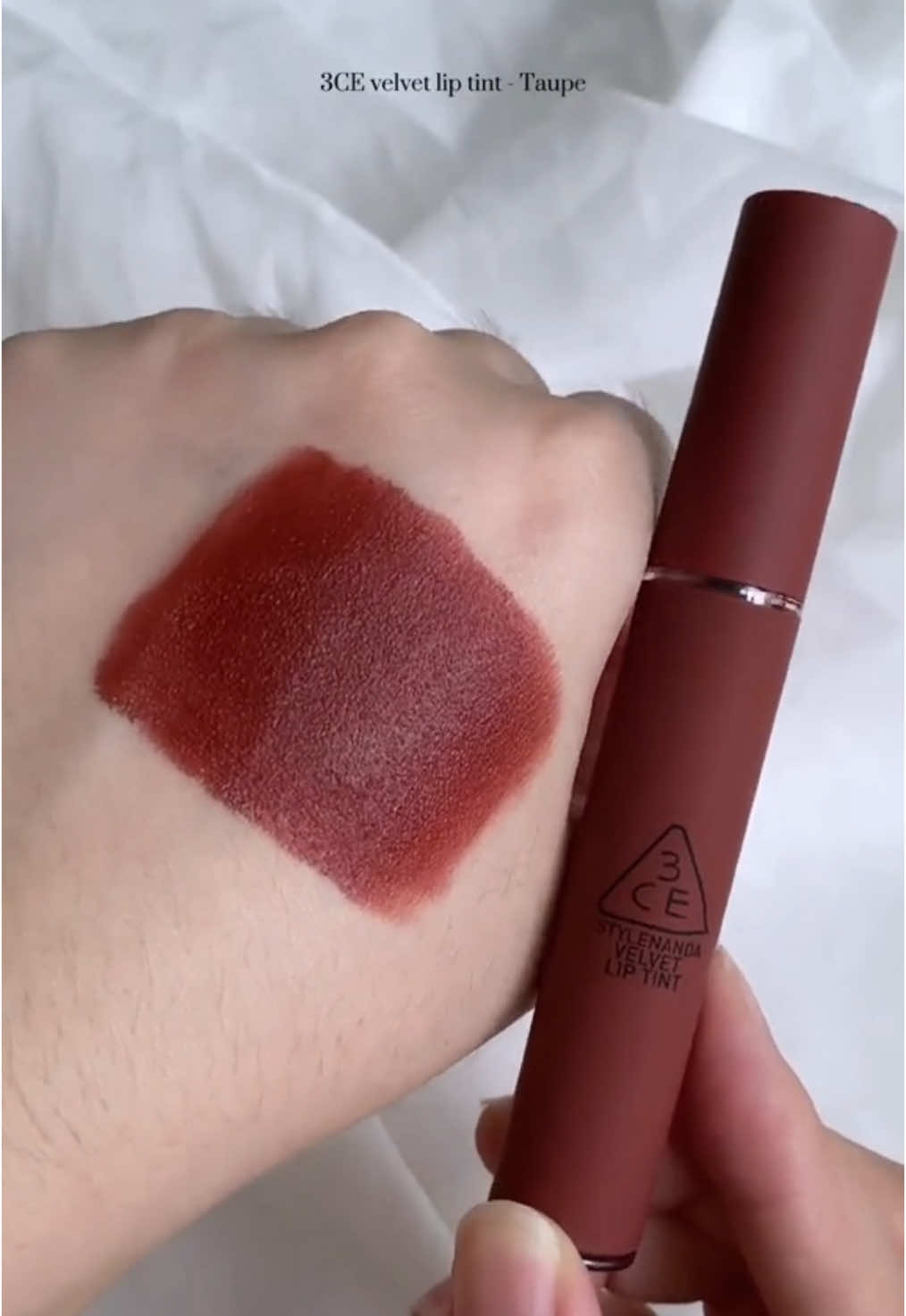3CE Velvet Lip Tint • Tuape ✨🥹 #fyp #cambodia🇰🇭 #beeskinandbeauty #3cevelvetliptint 