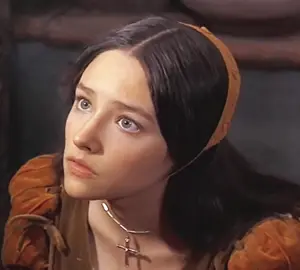 One of the best actress ever #oliviahussey #oliviahusseyedit #movie #actress #romeoandjuliet #fyp #edit #prt #viral