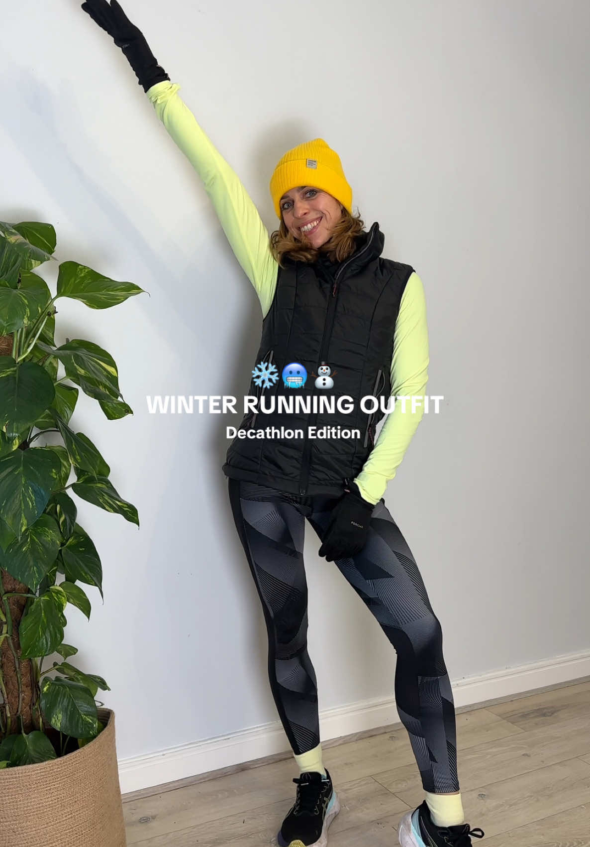 Better cozy than frozen🥶 ❄️🏃‍♀️ @Decathlon Ireland  #winterrunning #winterrunningoutfit #runinwinter #grwmforarun #decathlon #creatorsearchinsights  winter running outfit 